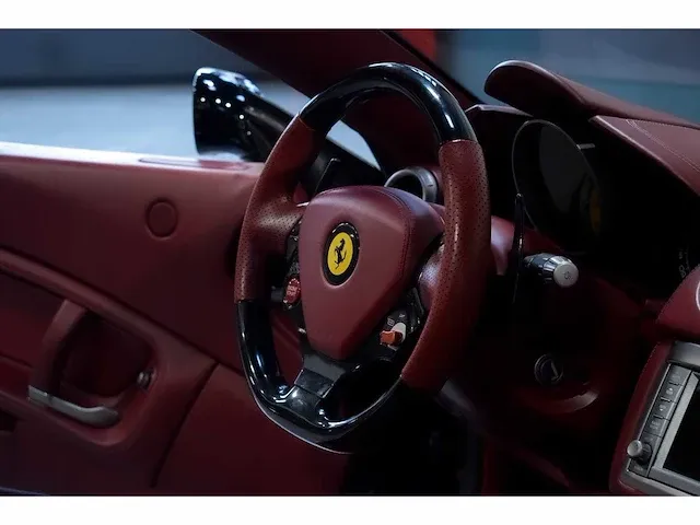 Ferrari california convertible 4,3l v8 - 2011 - afbeelding 70 van  88
