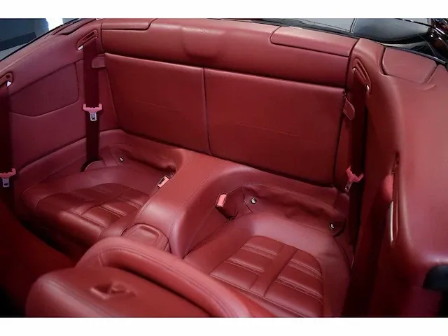 Ferrari california convertible 4,3l v8 - 2011 - afbeelding 72 van  88
