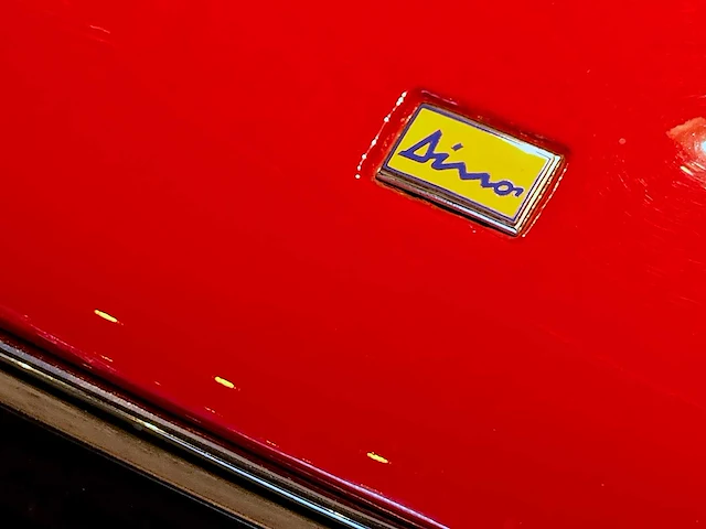 Ferrari dino 308 gt4 - afbeelding 2 van  63