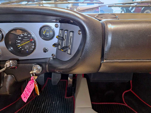 Ferrari dino 308 gt4 - afbeelding 38 van  63