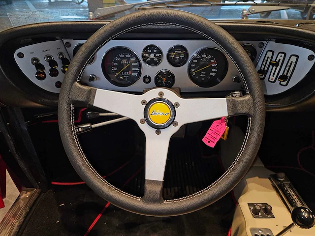 Ferrari dino 308 gt4 - afbeelding 44 van  63