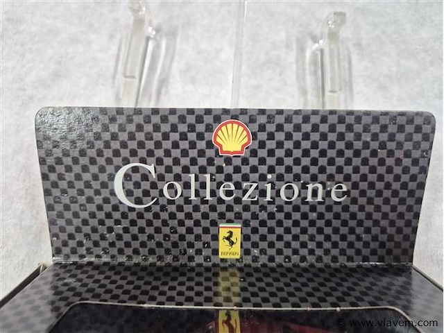 Ferrari dino - afbeelding 2 van  3