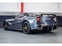 Ferrari f12 berlinetta coupe 6,3l v12 - 2014 - afbeelding 31 van  89
