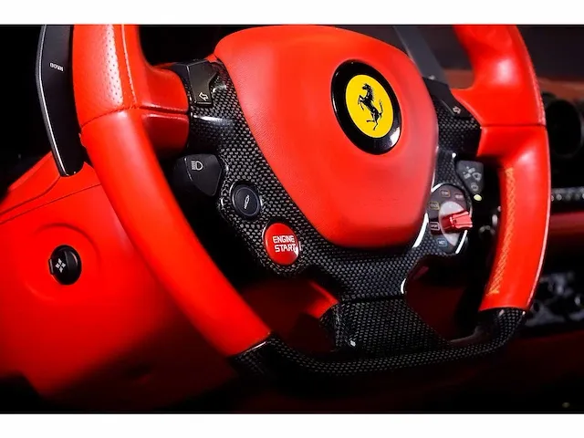 Ferrari f12 berlinetta coupe 6,3l v12 - 2014 - afbeelding 63 van  89