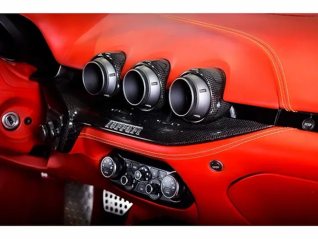 Ferrari f12 berlinetta coupe 6,3l v12 - 2014 - afbeelding 79 van  89