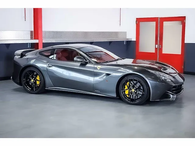 Ferrari f12 berlinetta coupe 6,3l v12 - 2014 - afbeelding 89 van  89