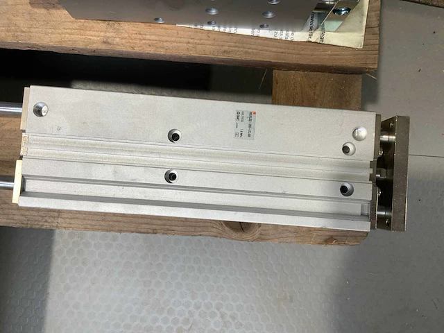 Festo diverse pneumatische cilinders (21x) - afbeelding 2 van  10