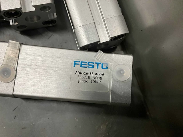 Festo partij pneumatische onderdelen - afbeelding 11 van  48