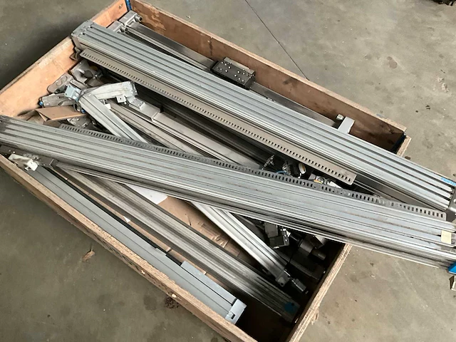Festo persluchtcilinder - afbeelding 4 van  4