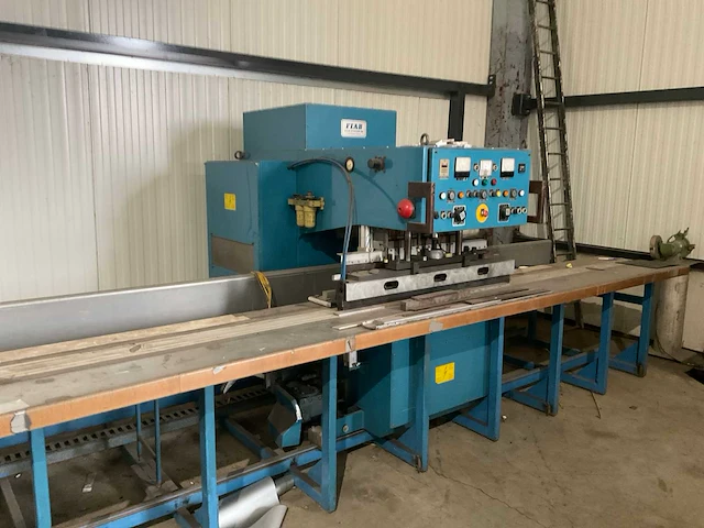 Fiab 16000pl kunststof lasmachine - afbeelding 3 van  10