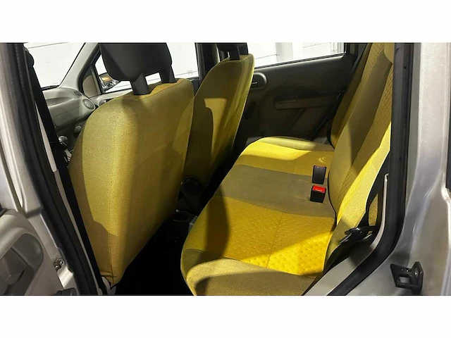 Fiat - 2003 - panda - personenauto - afbeelding 6 van  34