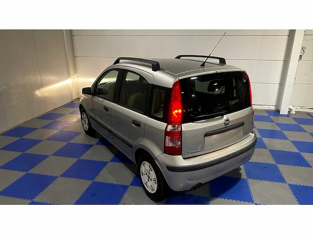 Fiat - 2003 - panda - personenauto - afbeelding 23 van  34