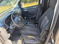 Fiat - 2010 - fiorino - personenauto - afbeelding 5 van  18