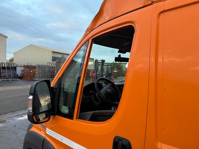 Fiat - 2013 - ducato - bestelwagen - personenauto - afbeelding 2 van  29