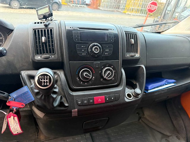 Fiat - 2013 - ducato - bestelwagen - personenauto - afbeelding 6 van  29