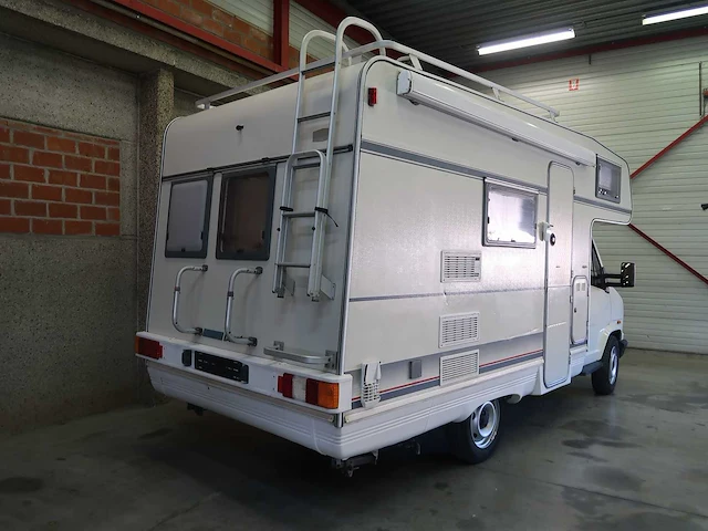 Fiat - 290 turbodiesel - camper - klassieke auto's >15 - afbeelding 17 van  94