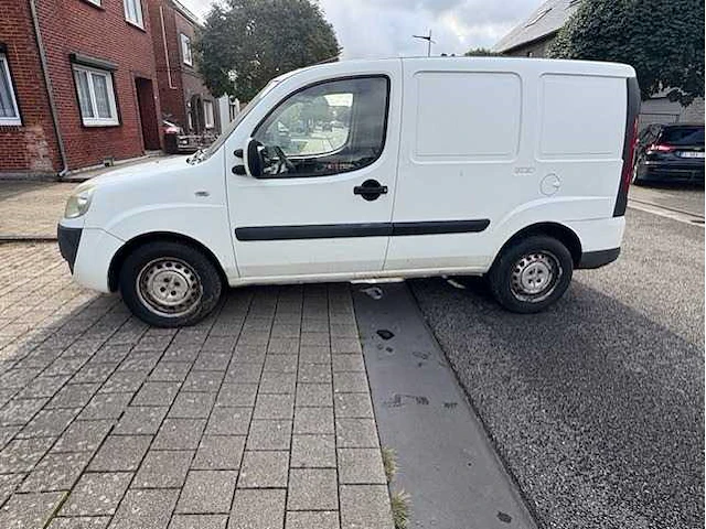 Fiat - doblò - 1.3 mj sx - car - 2009 - afbeelding 1 van  12