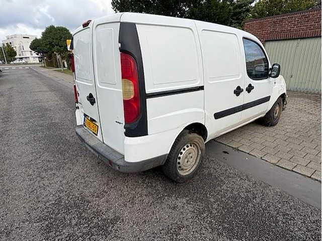 Fiat - doblò - 1.3 mj sx - car - 2009 - afbeelding 4 van  12