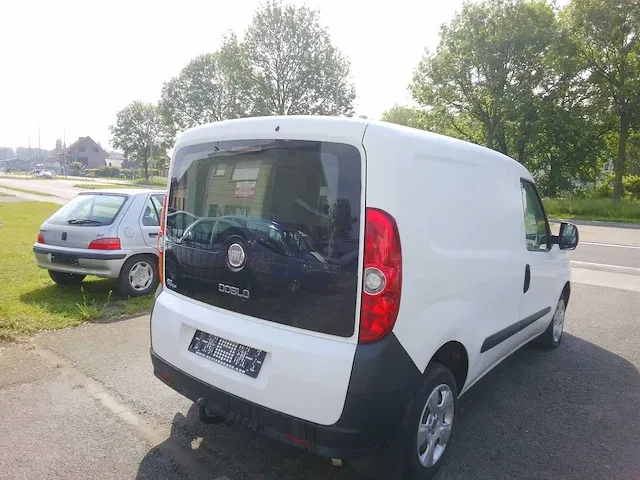 Fiat - doblo - doblo - bedrijfswagen - afbeelding 4 van  10