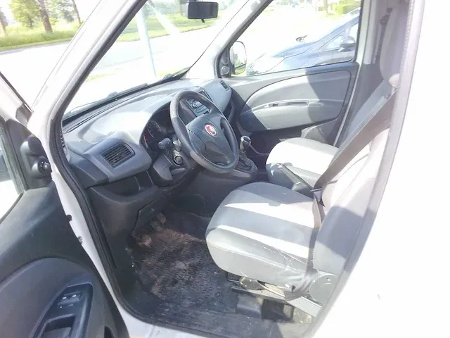 Fiat - doblo - doblo - bedrijfswagen - afbeelding 7 van  10