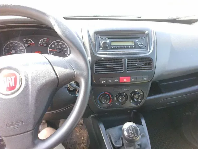 Fiat - doblo - doblo - bedrijfswagen - afbeelding 8 van  10