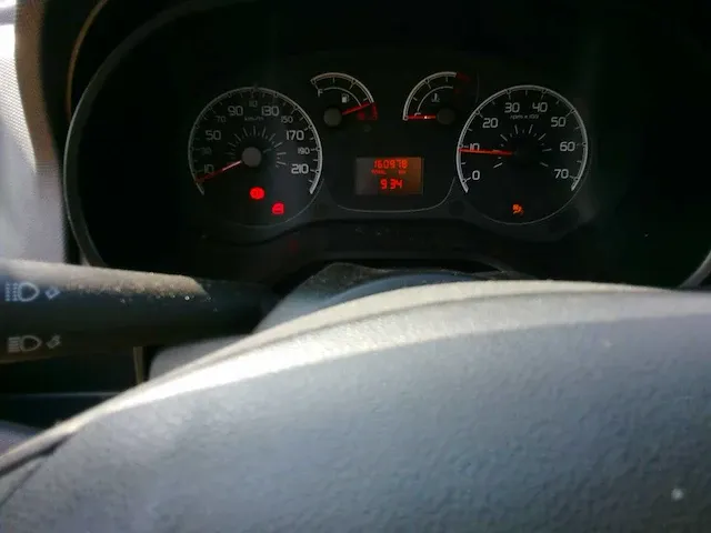 Fiat - doblo - doblo - bedrijfswagen - afbeelding 9 van  10