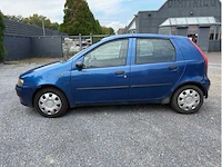 Fiat - punto - car - 2001 - afbeelding 7 van  14