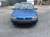Fiat - punto - car - 2001 - afbeelding 8 van  14