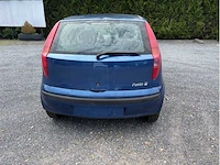 Fiat - punto - car - 2001 - afbeelding 12 van  14