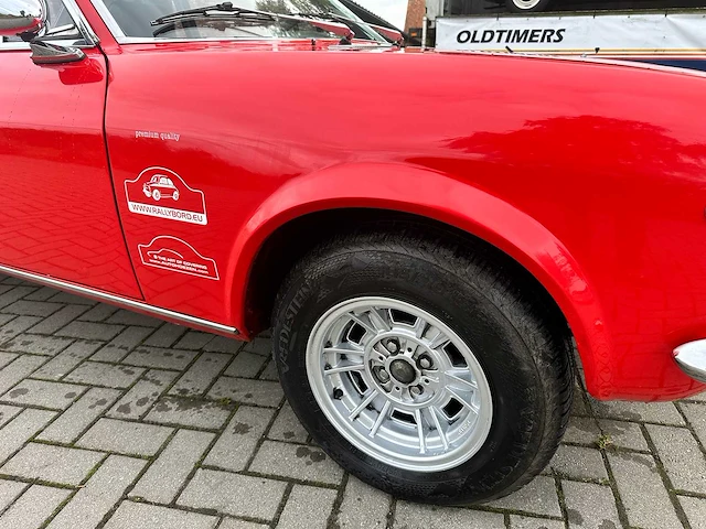 Fiat 124 sport coupé - classic cars >15 - afbeelding 11 van  29