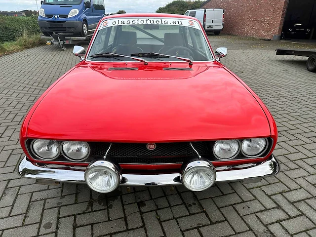 Fiat 124 sport coupé - classic cars >15 - afbeelding 14 van  29