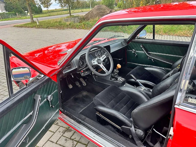 Fiat 124 sport coupé - classic cars >15 - afbeelding 16 van  29