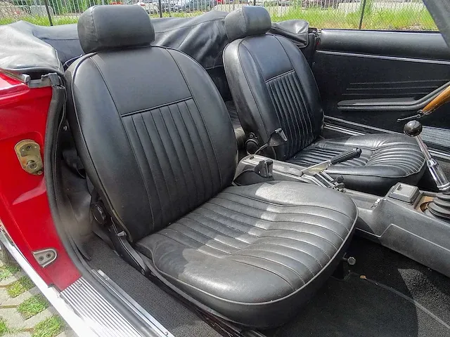 Fiat 124 sport spider 1800 - afbeelding 16 van  56