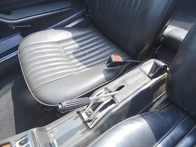 Fiat 124 sport spider 1800 - afbeelding 30 van  56