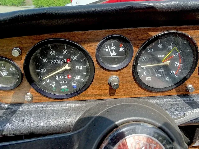 Fiat 124 sport spider 1800 - afbeelding 33 van  56