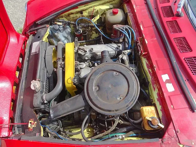 Fiat 124 sport spider 1800 - afbeelding 37 van  56