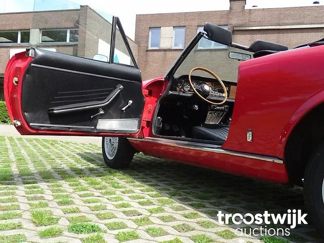 Fiat 124 sport spider 1800 - afbeelding 24 van  50