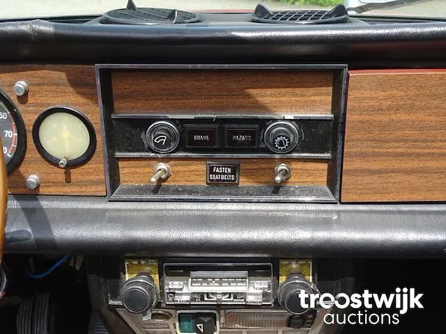 Fiat 124 sport spider 1800 - afbeelding 28 van  50