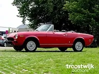 Fiat 124 sport spider 1800 - afbeelding 2 van  56