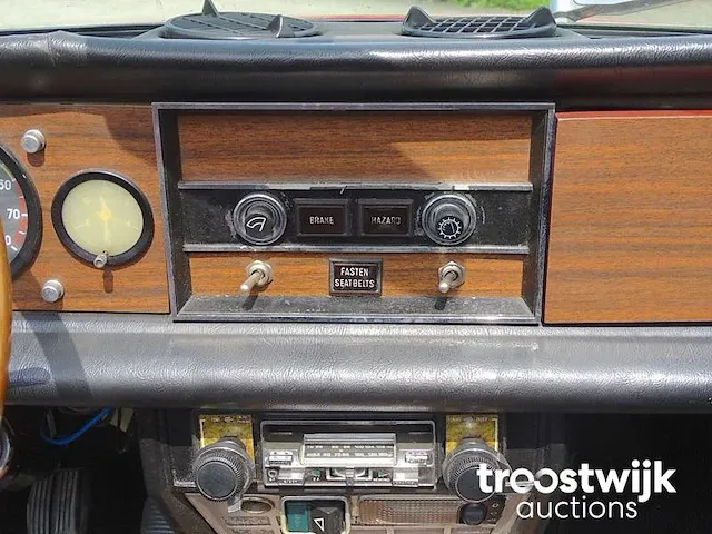 Fiat 124 sport spider 1800 - afbeelding 34 van  56