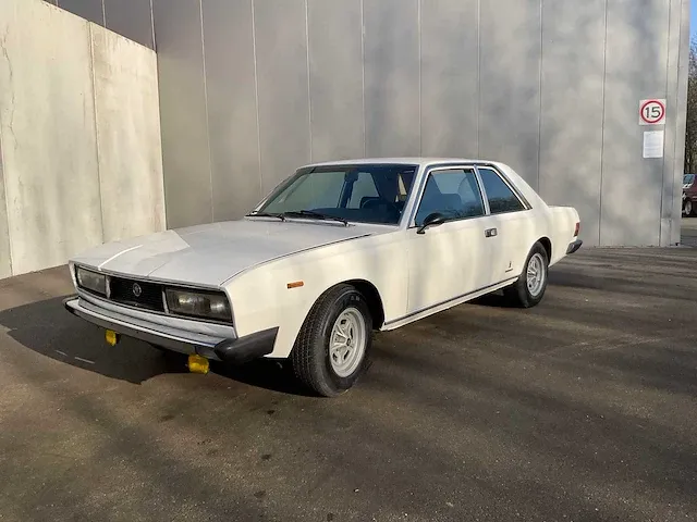 Fiat 130 coupe - afbeelding 1 van  20
