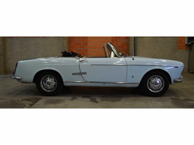 Fiat 1500 cabriolet pininfarina - afbeelding 26 van  52