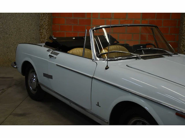 Fiat 1500 cabriolet pininfarina - afbeelding 31 van  52