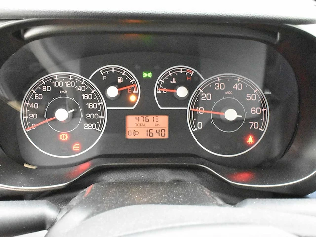 Fiat 2007 grande punto slechts ***47000km*** - afbeelding 3 van  32
