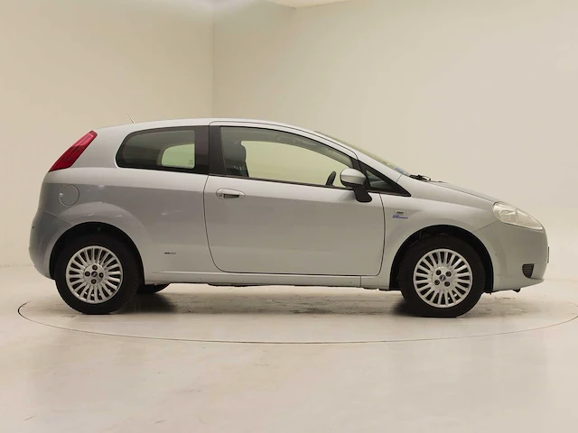 Fiat 2007 grande punto slechts ***47000km*** - afbeelding 23 van  32
