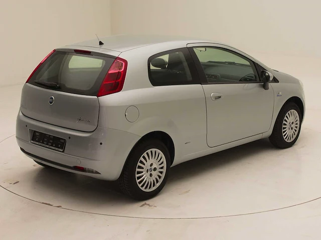 Fiat 2007 grande punto slechts ***47000km*** - afbeelding 28 van  32