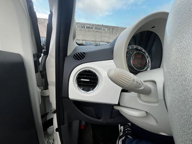 Fiat 500 1.2i la petite robe noire, 2015 - afbeelding 7 van  24