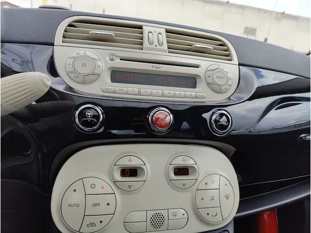 Fiat 500 1.2i la petite robe noire 69, 2014 - afbeelding 7 van  22