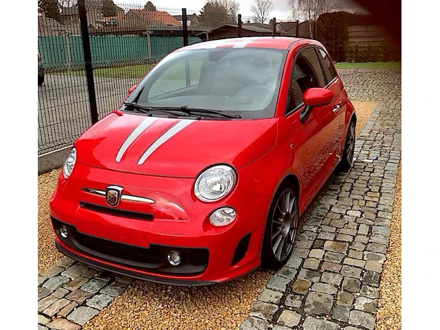Fiat 500 abarth tributo ferrari (limited 142/200) benzine 2009 (marge) - afbeelding 1 van  1