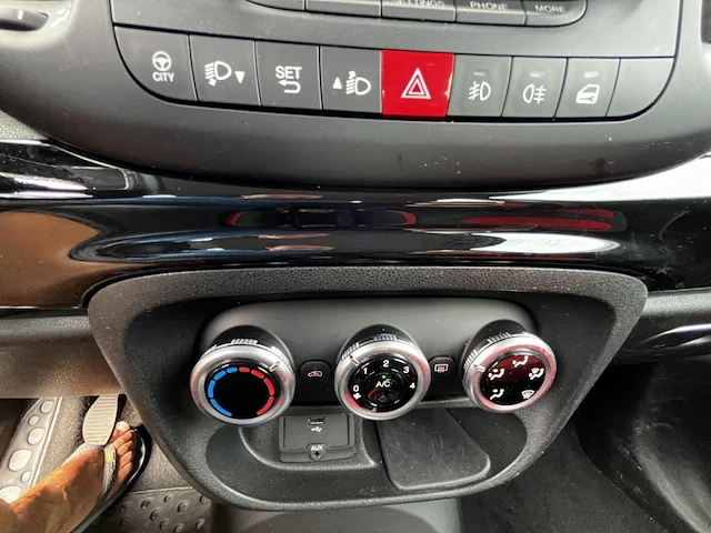 Fiat 500l 1,4i pop 95 - afbeelding 24 van  24